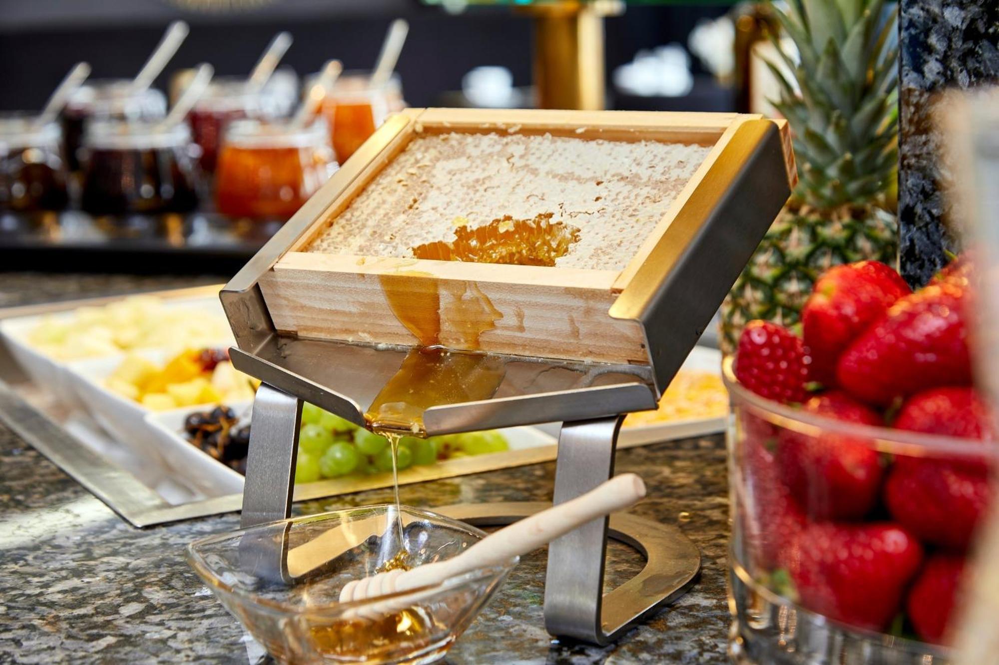 Das Carls Hotel Ντίσελντορφ Εξωτερικό φωτογραφία